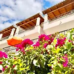Aphrodite & With Swimming Pool Nisaki (Corfu)