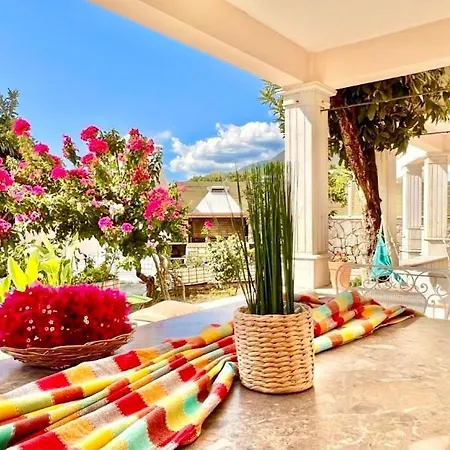 Aphrodite & With Swimming Pool Apartament *