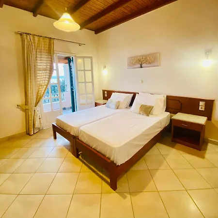 Apartment Aphrodite & With Swimming Pool Corfu (city)