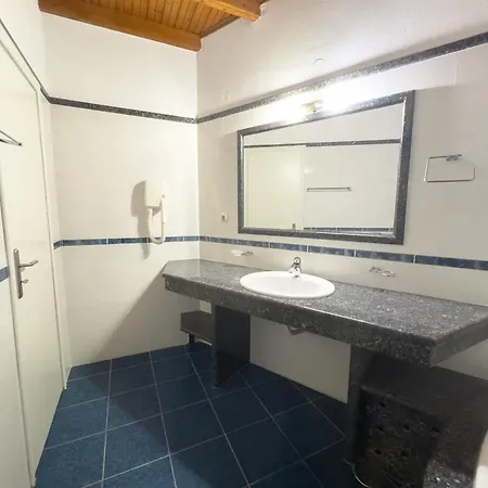 Aphrodite & With Swimming Pool Apartament Nisaki (Corfu)