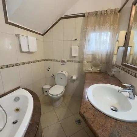 Apartment Aphrodite & With Swimming Pool Corfu (city)
