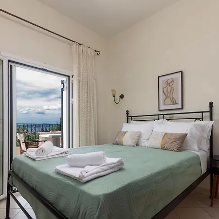 Aphrodite & With Swimming Pool Appartement Corfu (city)