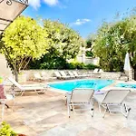 Aphrodite & With Swimming Pool Apartment