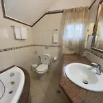 Apartment Aphrodite & With Swimming Pool Nisaki (Corfu)