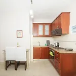 Aphrodite & With Swimming Pool Apartment Nisaki (Corfu)