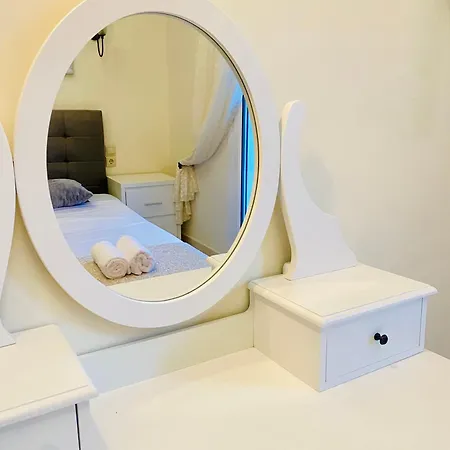 Aphrodite & With Swimming Pool Apartament